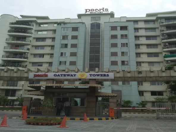 pearls-gateway-towers-noida-sector-44