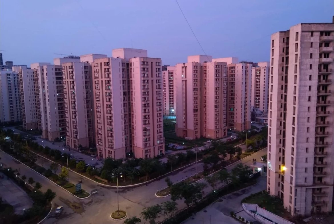 jaypee_kosmos_Noida_sector_134